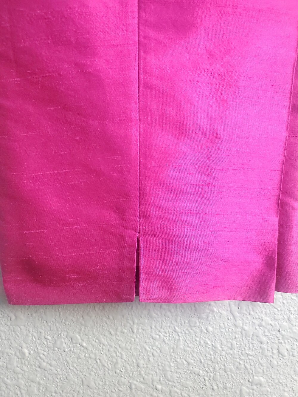 Jones New York Hot Pink Women's Single-Button Silk Blazer With Matching Pant. - Picture 8 of 9